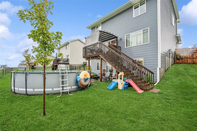 3304 Locust Street SW, Bondurant, IA 50035