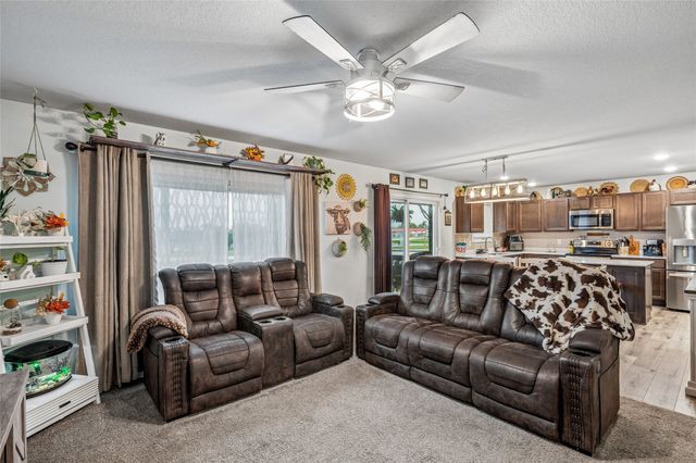 3304 Locust Street SW, Bondurant, IA 50035