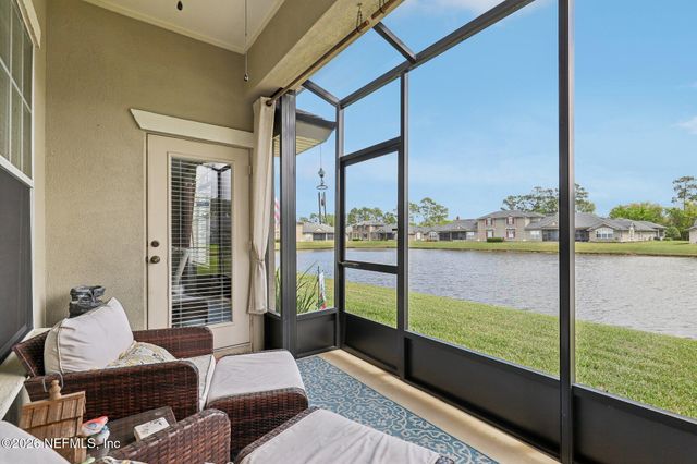 1880 COPPER STONE Drive B, Fleming Island, FL 32003