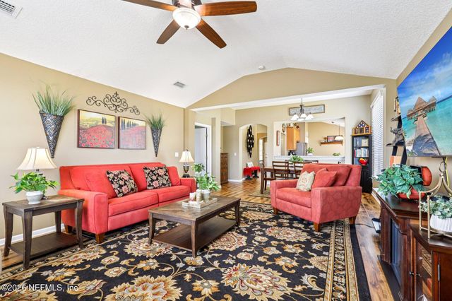 1880 COPPER STONE Drive B, Fleming Island, FL 32003