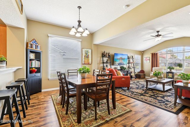 1880 COPPER STONE Drive B, Fleming Island, FL 32003