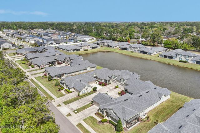 1880 COPPER STONE Drive B, Fleming Island, FL 32003