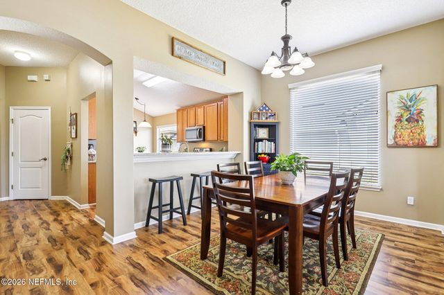 1880 COPPER STONE Drive B, Fleming Island, FL 32003