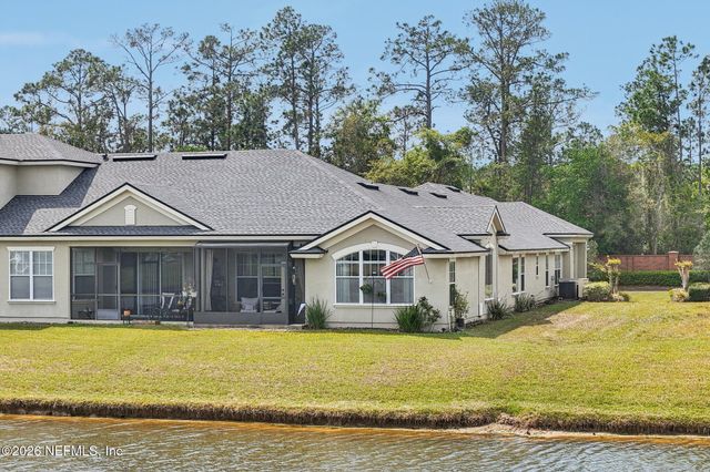 1880 COPPER STONE Drive B, Fleming Island, FL 32003