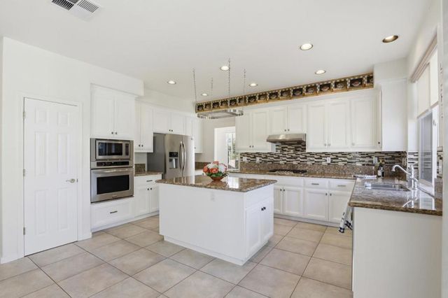 1536 Jackdow Court, Gilroy, CA 95020