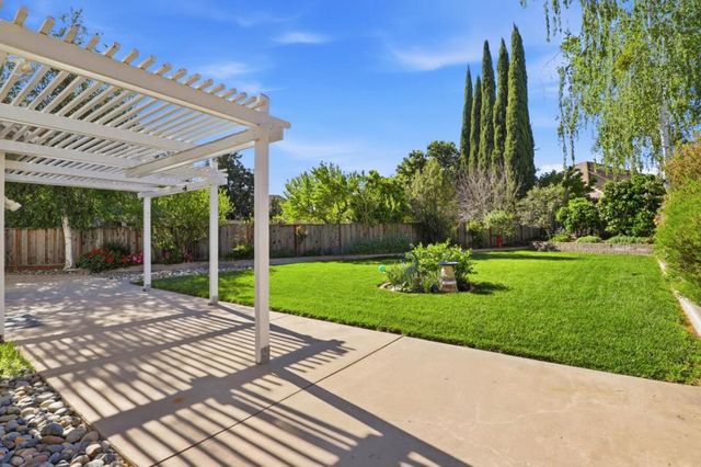 1536 Jackdow Court, Gilroy, CA 95020