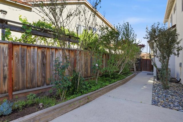 1536 Jackdow Court, Gilroy, CA 95020