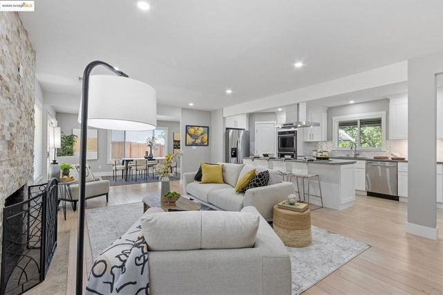 886 San Miguel Rd, Concord, CA 94518