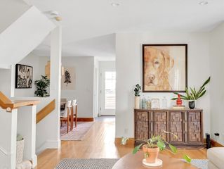 37 Fresh Pond Place 37, Cambridge, MA 02138