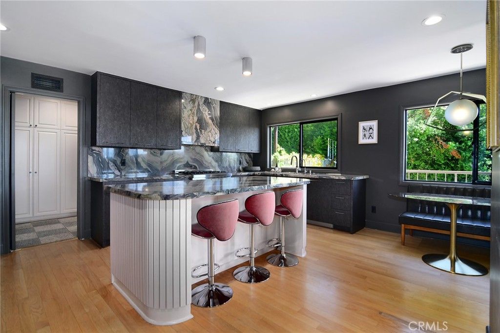 Image 14 of property listing at 130 Dapplegray Road, Bell Canyon, CA 91307