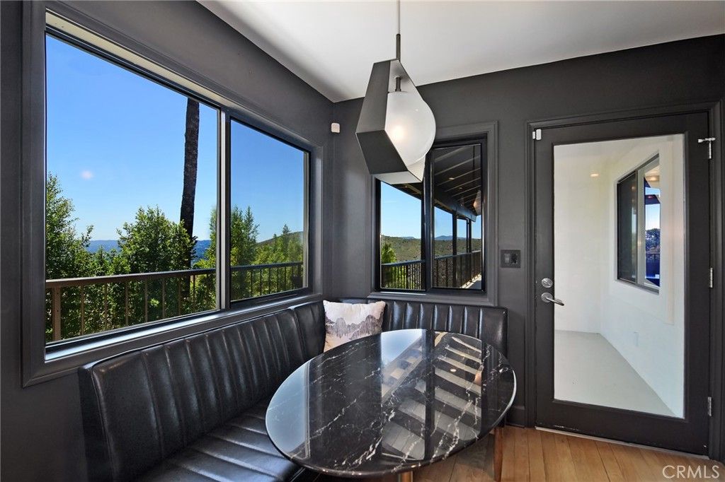 Image 16 of property listing at 130 Dapplegray Road, Bell Canyon, CA 91307