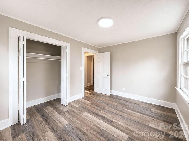 113 Mountain View Street, Morganton, NC 28655