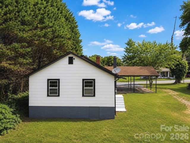 113 Mountain View Street, Morganton, NC 28655