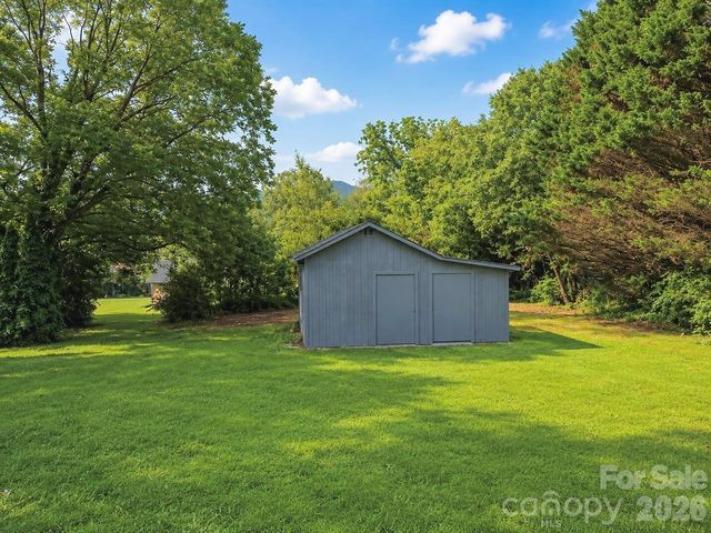113 Mountain View Street, Morganton, NC 28655