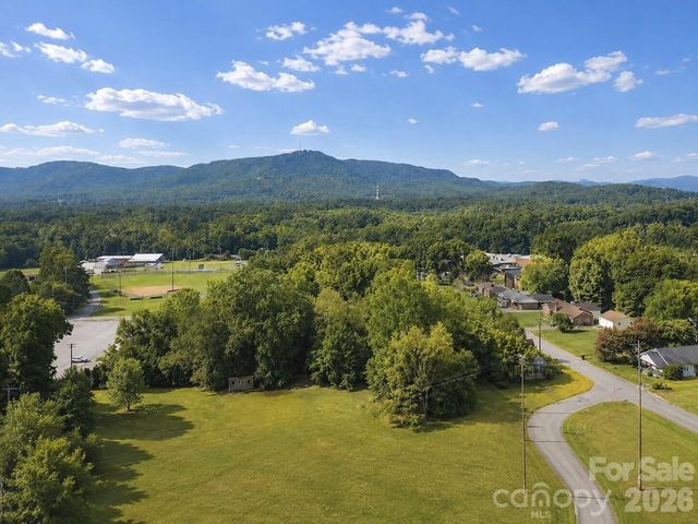 113 Mountain View Street, Morganton, NC 28655
