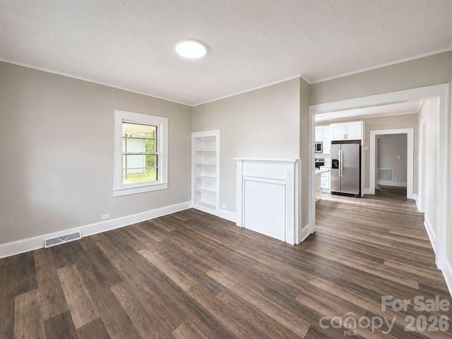 113 Mountain View Street, Morganton, NC 28655