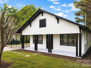 113 Mountain View Street, Morganton, NC 28655