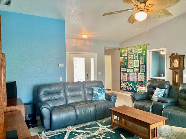 123 KINGS DRIVE, Rotonda West, FL 33947