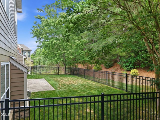 102 Alliance Circle W, Cary, NC 27519