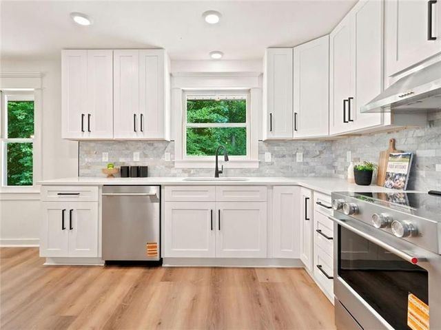 627 Ammons Drive, Waleska, GA 30183