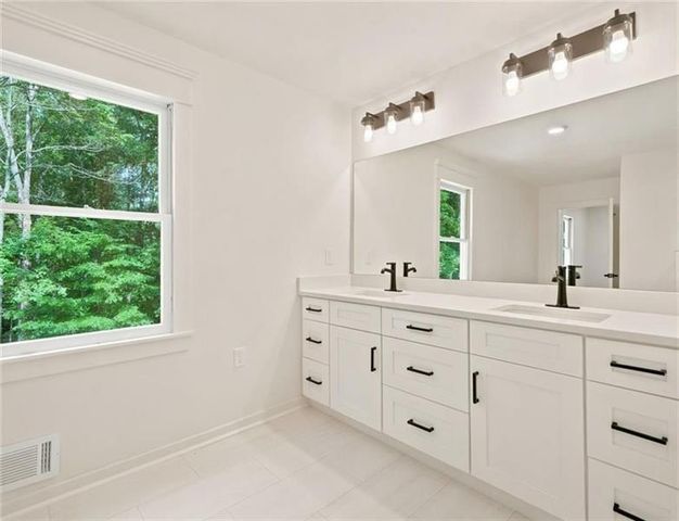 627 Ammons Drive, Waleska, GA 30183