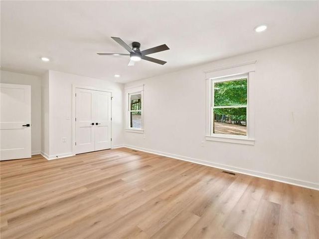 627 Ammons Drive, Waleska, GA 30183
