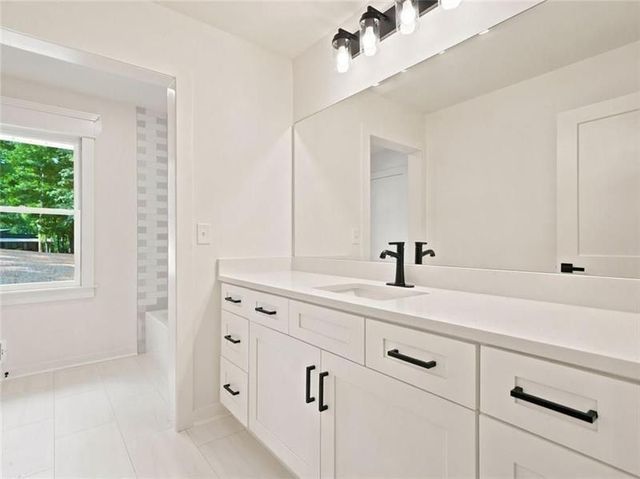 627 Ammons Drive, Waleska, GA 30183