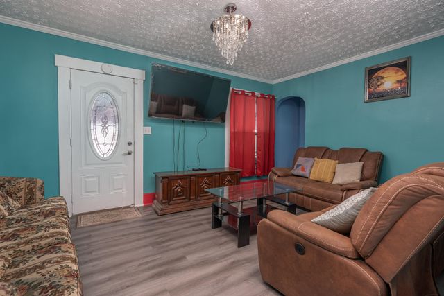 908 Pine Street 908 Pine Street, Springfield, OH 45505