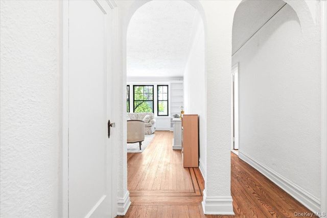 109-14 Ascan Avenue 2P, Forest Hills, NY 11375