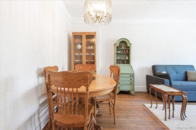 109-14 Ascan Avenue 2P, Forest Hills, NY 11375