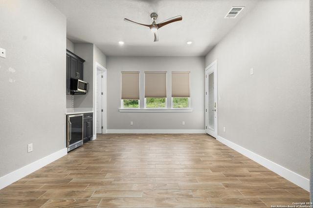 250 Private Road 2775, Mico, TX 78056