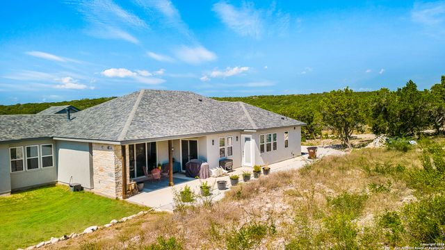 250 Private Road 2775, Mico, TX 78056
