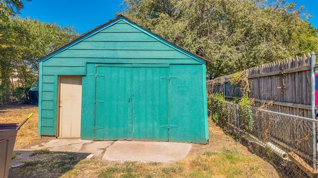 1735 NW 1st Street, Oklahoma City, OK 73106