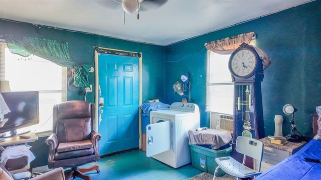 1735 NW 1st Street, Oklahoma City, OK 73106