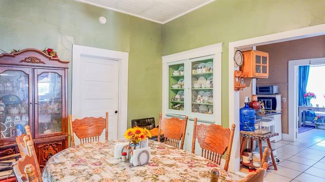 1735 NW 1st Street, Oklahoma City, OK 73106