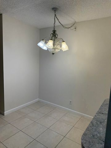 4961 Sable Pine Circle B1, West Palm Beach, FL 33417