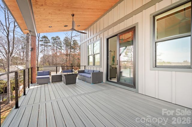 7176 Lynbrook Creek Road, Denver, NC 28037