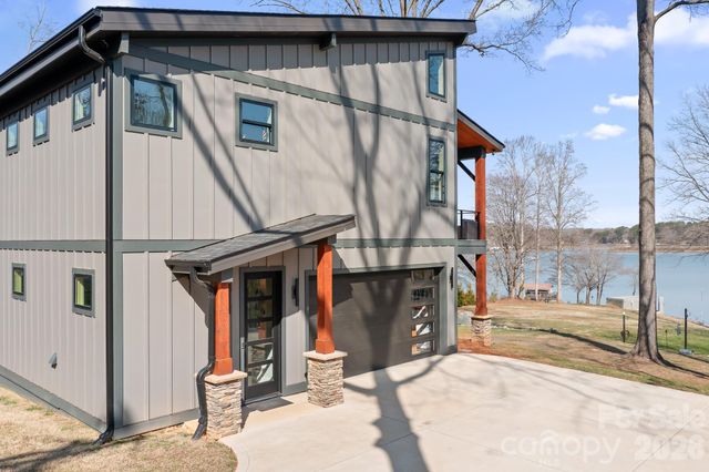 7176 Lynbrook Creek Road, Denver, NC 28037