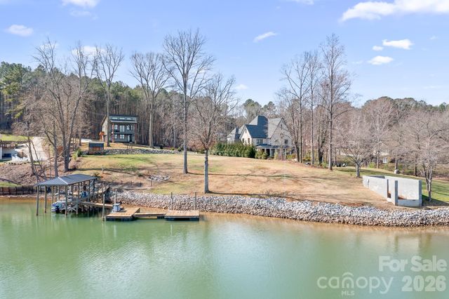 7176 Lynbrook Creek Road, Denver, NC 28037
