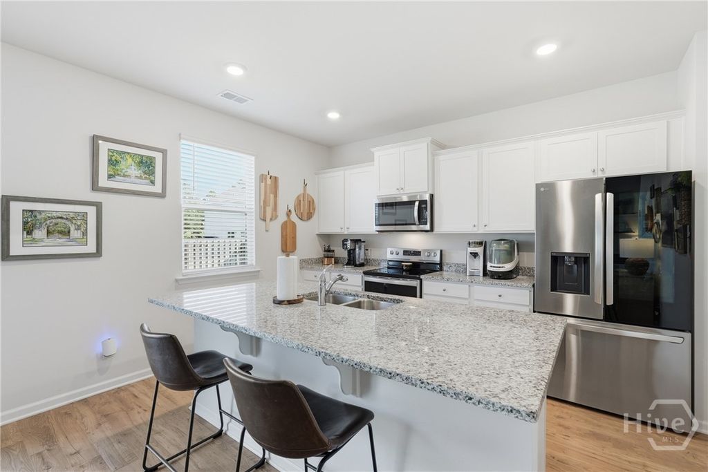 Image 12 of property listing at 235 Coby Lane, Richmond Hill, GA 31324