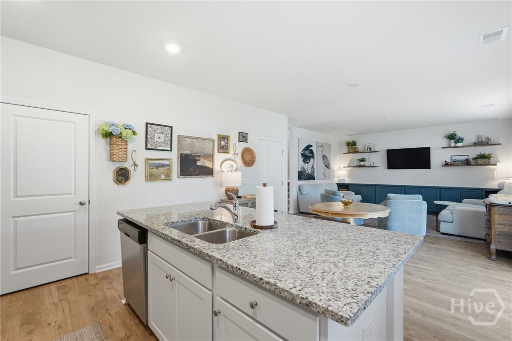 Image 13 of property listing at 235 Coby Lane, Richmond Hill, GA 31324