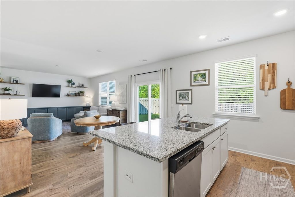 Image 14 of property listing at 235 Coby Lane, Richmond Hill, GA 31324