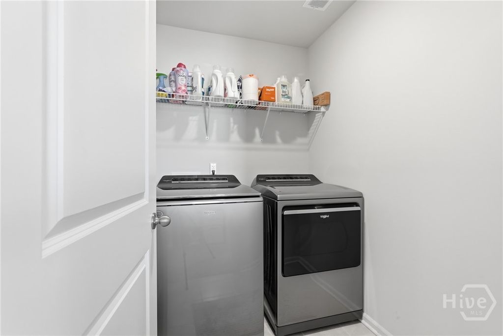 Image 33 of property listing at 235 Coby Lane, Richmond Hill, GA 31324