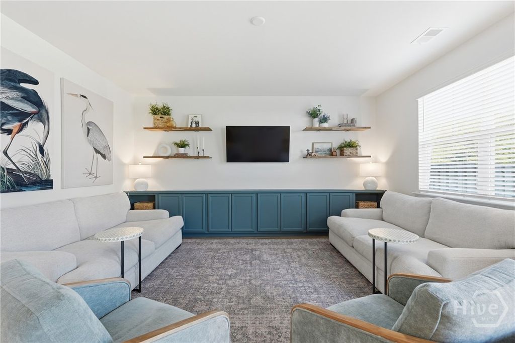 Image 9 of property listing at 235 Coby Lane, Richmond Hill, GA 31324