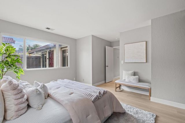 8160 Park Villa Circle, Cupertino, CA 95014