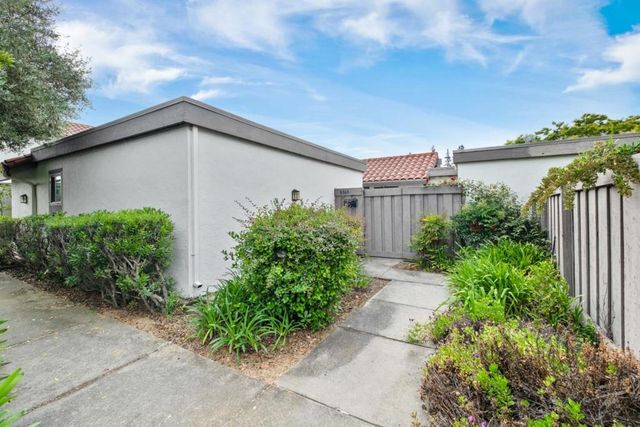 8160 Park Villa Circle, Cupertino, CA 95014
