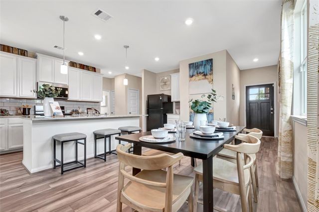 6634 Lahna Oak, Conroe, TX 77304