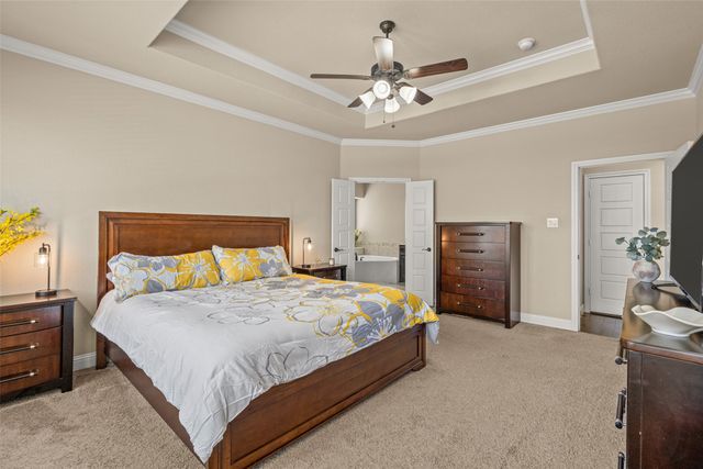 5028 Chisholm View Drive, Fort Worth, TX 76123