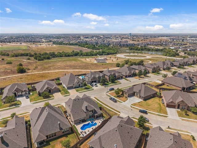 5028 Chisholm View Drive, Fort Worth, TX 76123