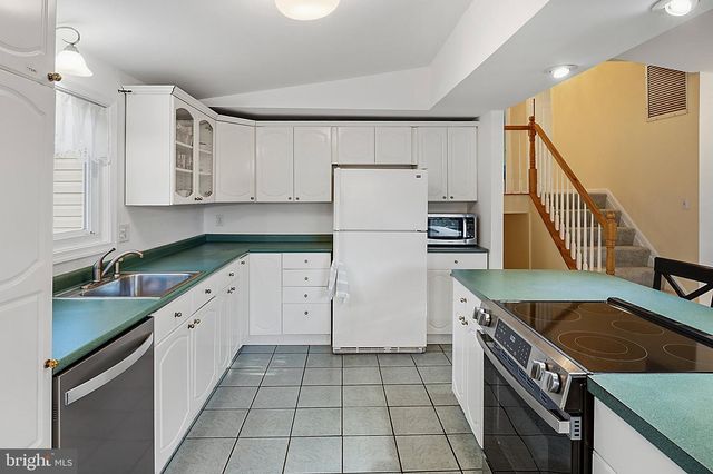 6445 OAKEN DOOR, Columbia, MD 21045